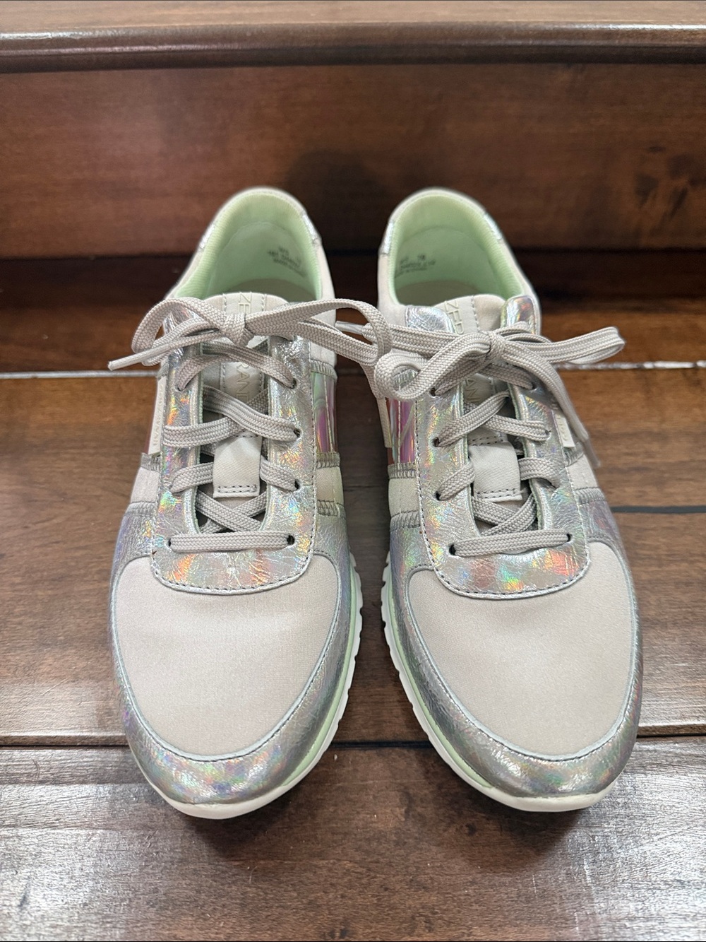 Cole Haan ZeroGrand Women’s Iridescent Silver Lace-Up Sneakers NWT